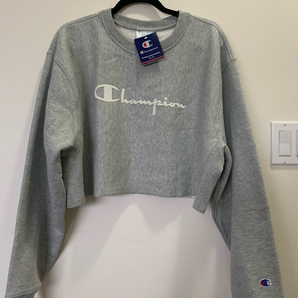 Champion Cropped Sweatshirt